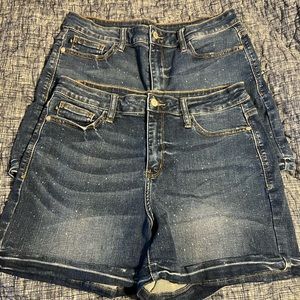 Judy Blue Splatter Shorts